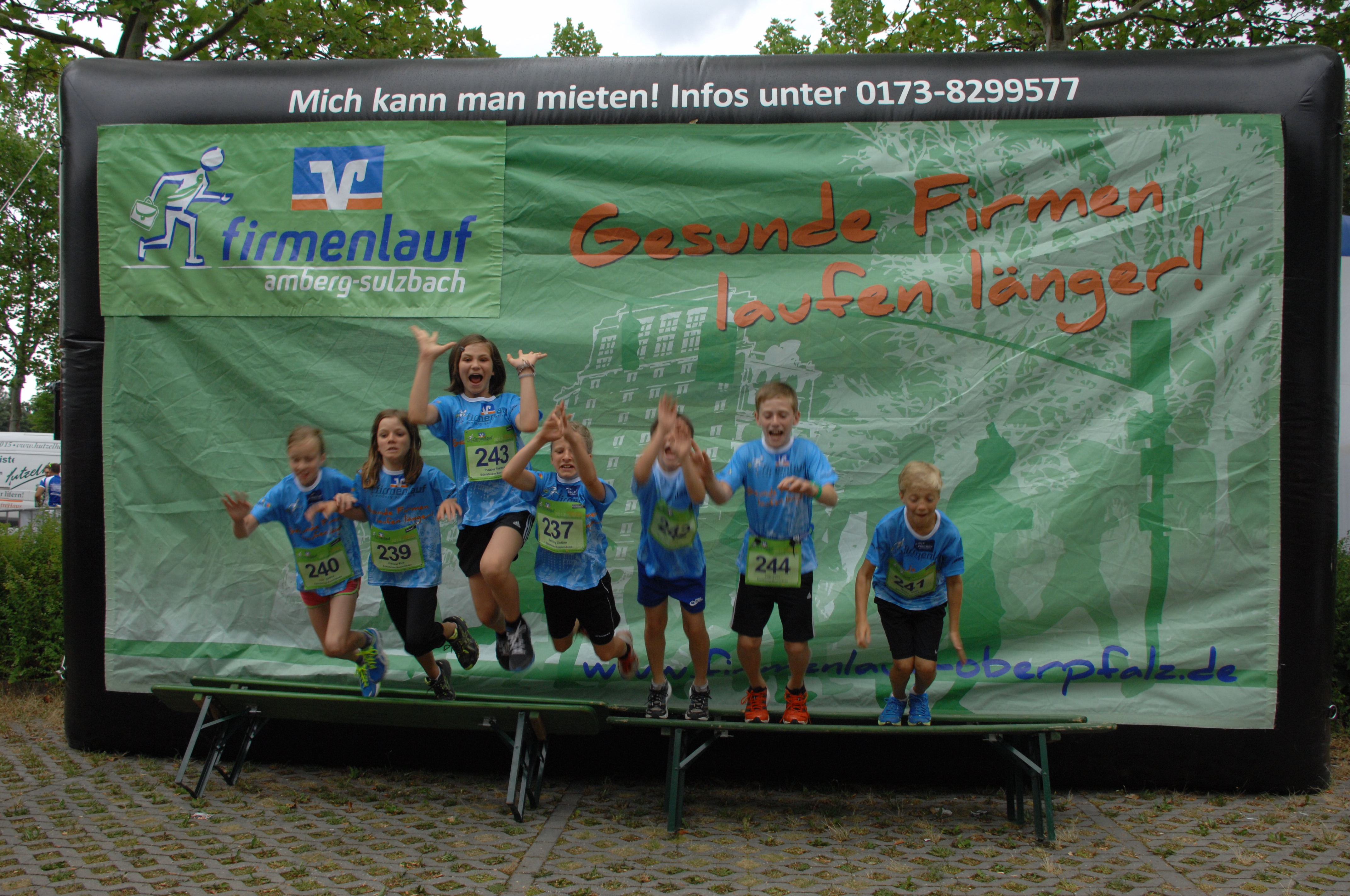 Firmenlauf AmbergSulzbach Amberg läuft und feiert Firmenlauf Oberpfalz